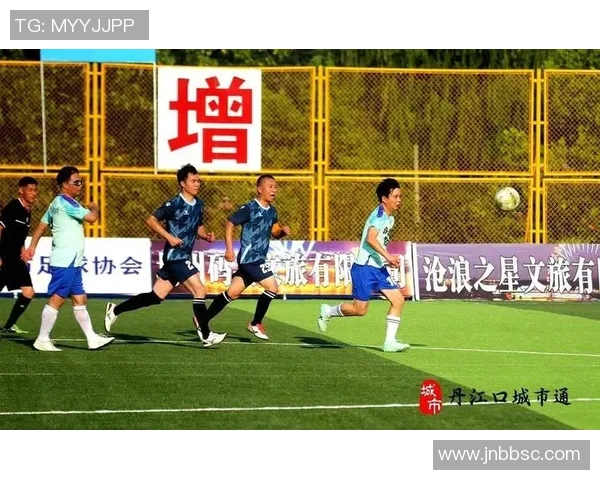 纵观足坛群星璀璨辉映全球绿茵赛场风云录