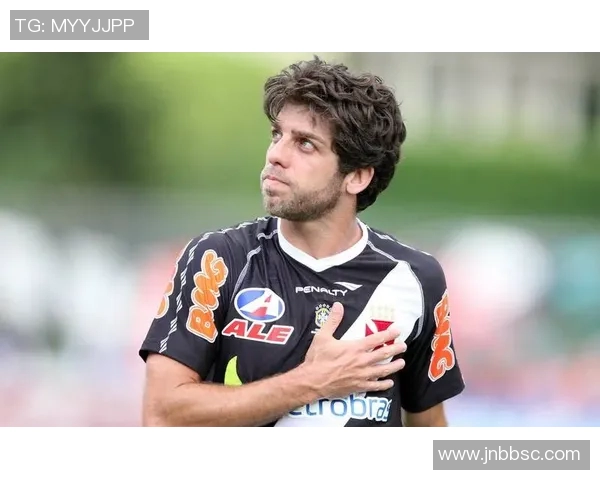 足坛巨星独门绝技全解析从盘带过人到任意球大师风采